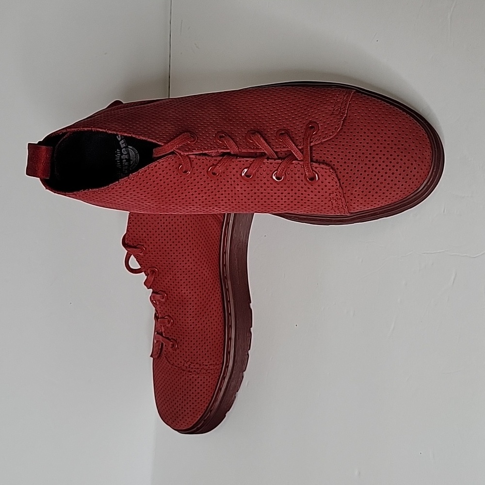 Dr Martens Baynes Perforated Chukka Sneakers Size: 11